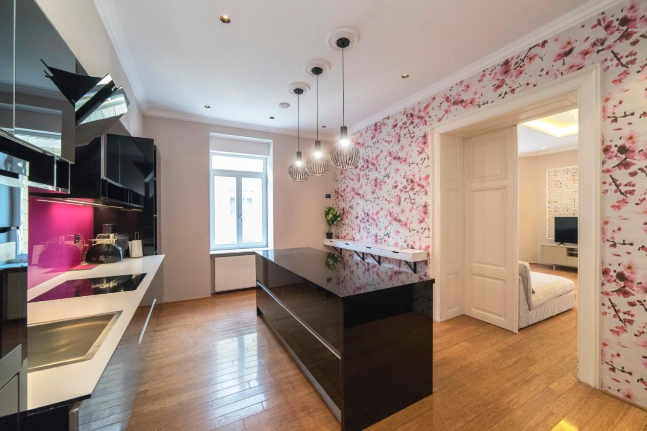 Agape Apartments Zagreb Extérieur photo