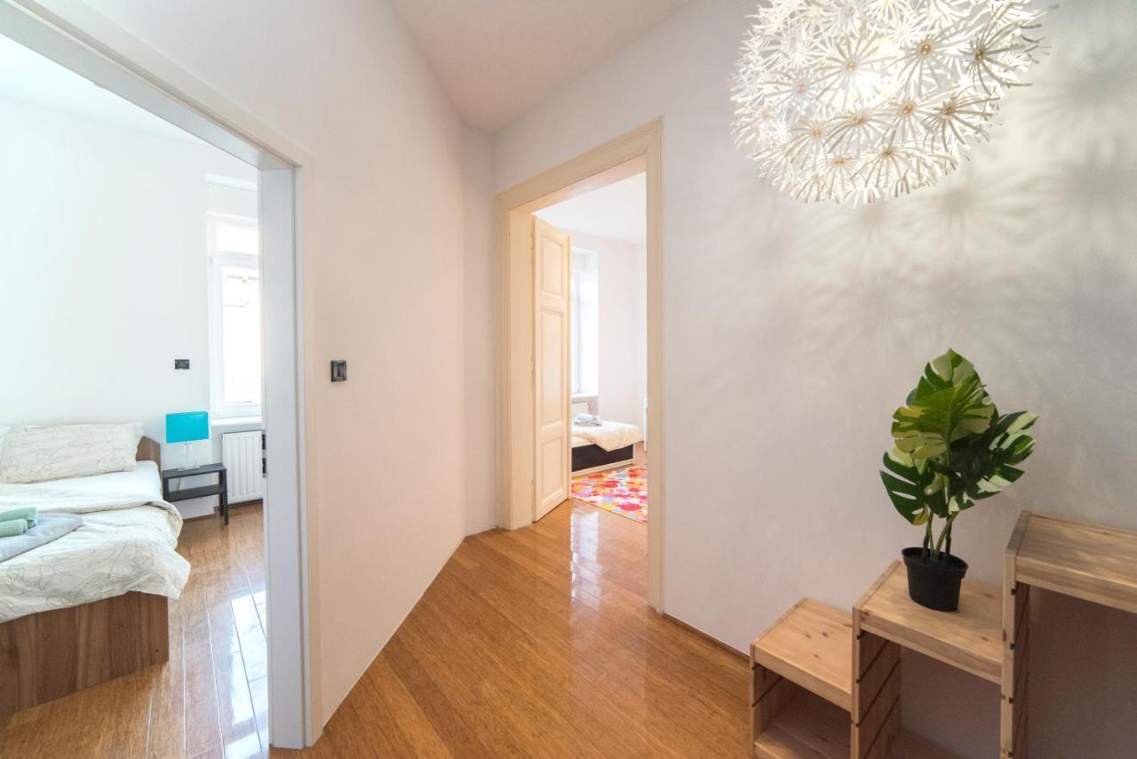 Agape Apartments Zagreb Extérieur photo