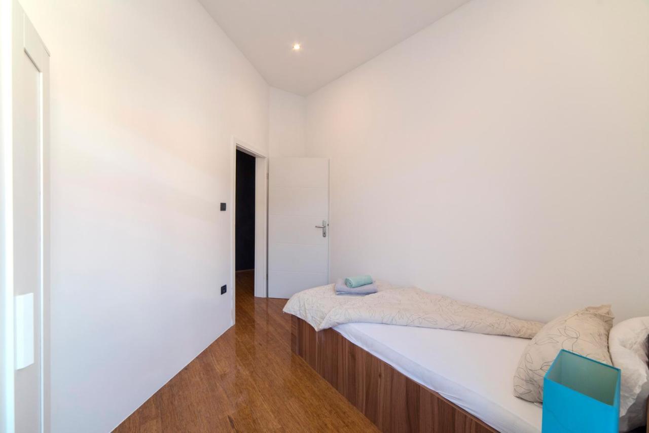 Agape Apartments Zagreb Extérieur photo